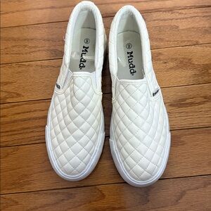 Mudd White Quilted Slip-On Shoes